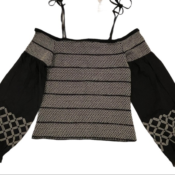 NWT INC Long Sleeve Square Neck Top - Small - Picture 3 of 3